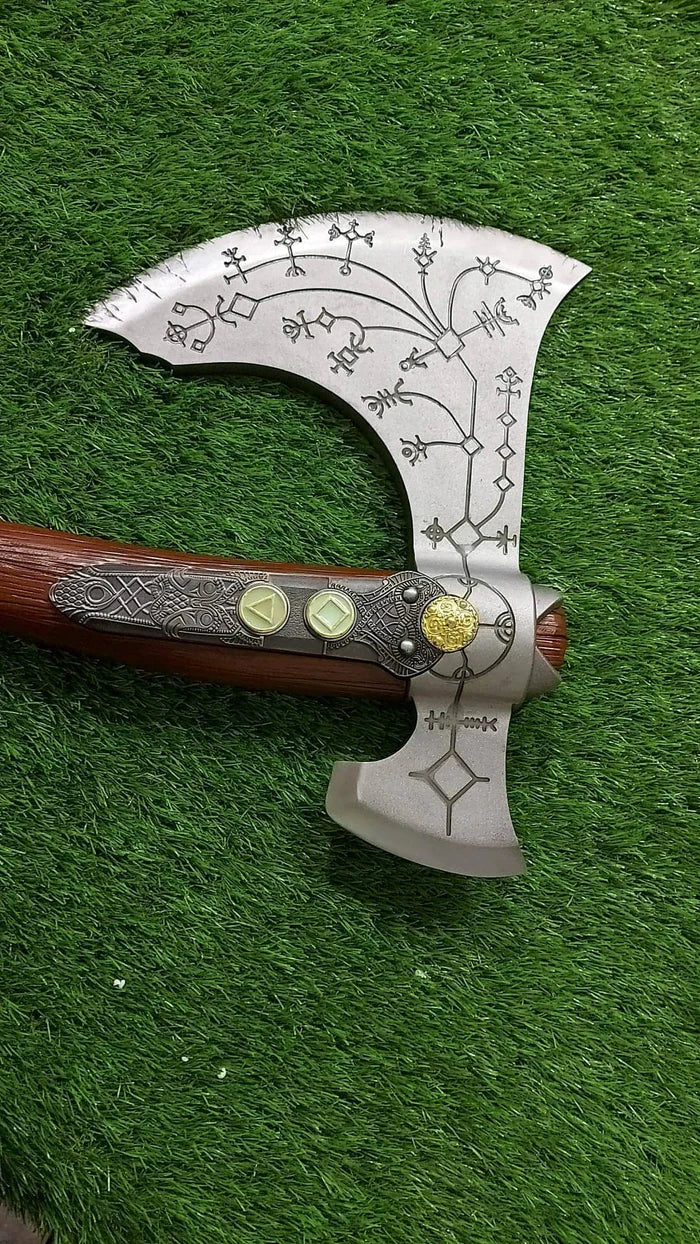 God Of War - Superior Ragnarok Leviathan Axe With UV Activated Runes Axe - Tophatter Daily Deals