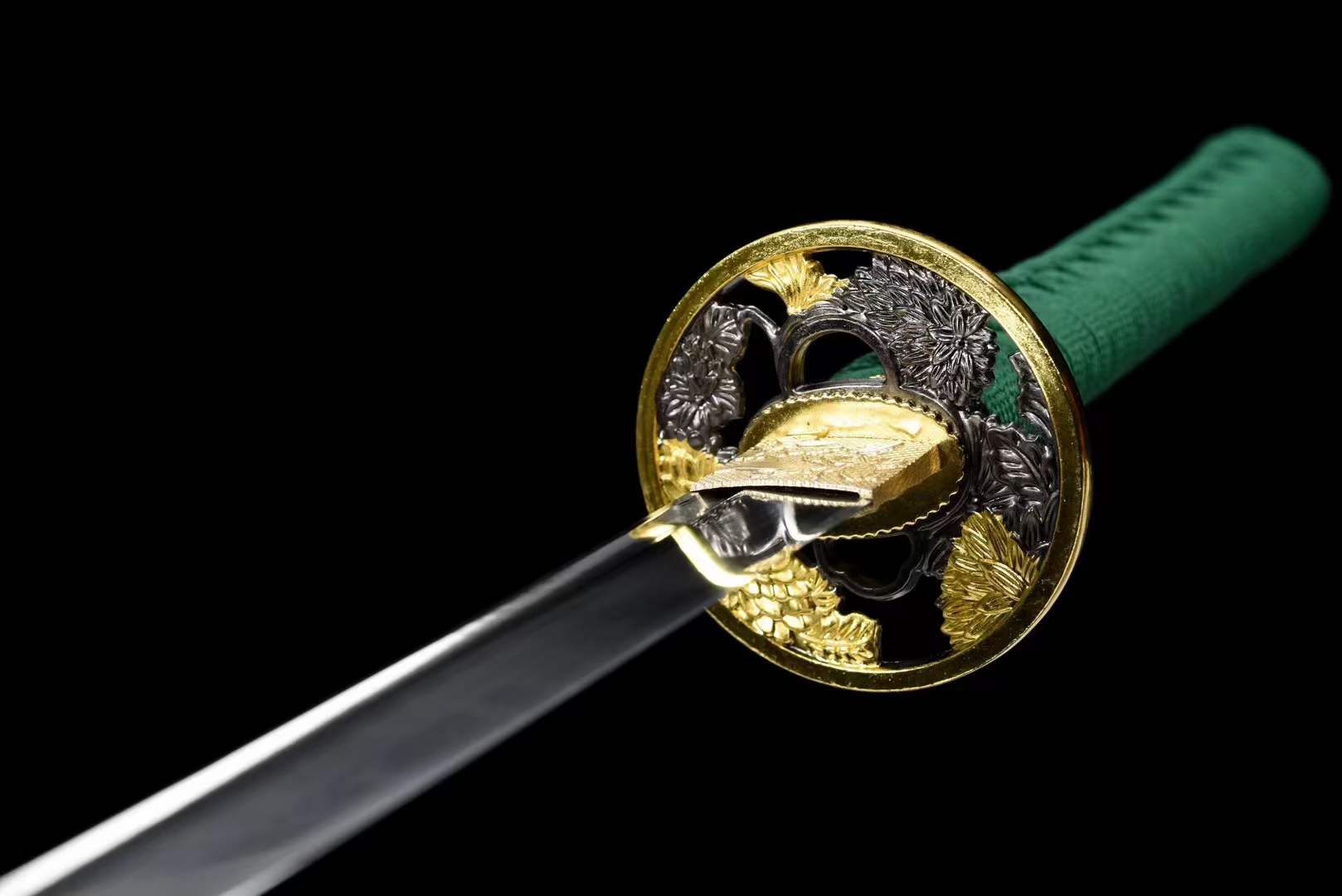Hand Forged Japanese Samurai Katana Daylily Spring Steel - Tophatter Daily Deals