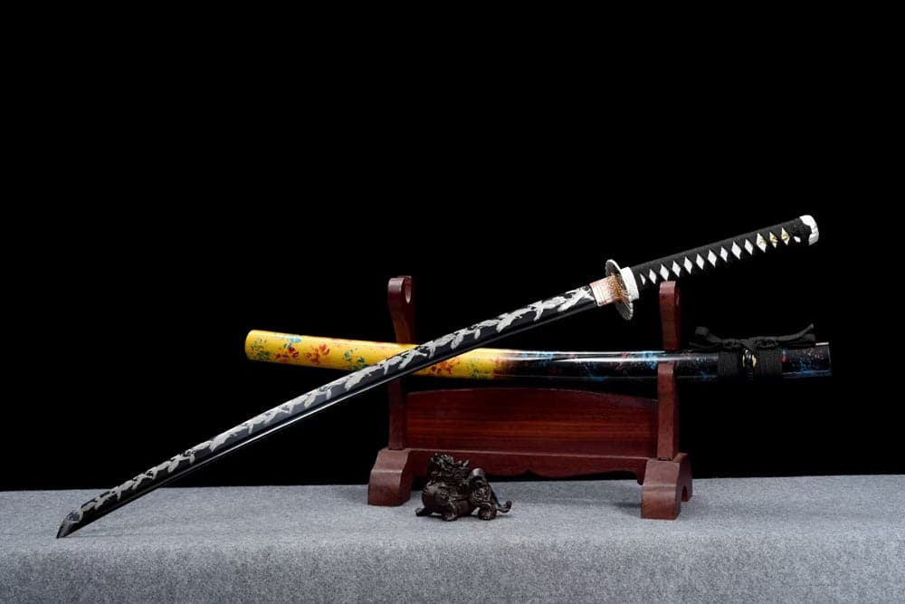 Hand Forged Japanese Samurai Katana Eagle Carbon steel Blackened blade engraving - Tophatter Daily Deals
