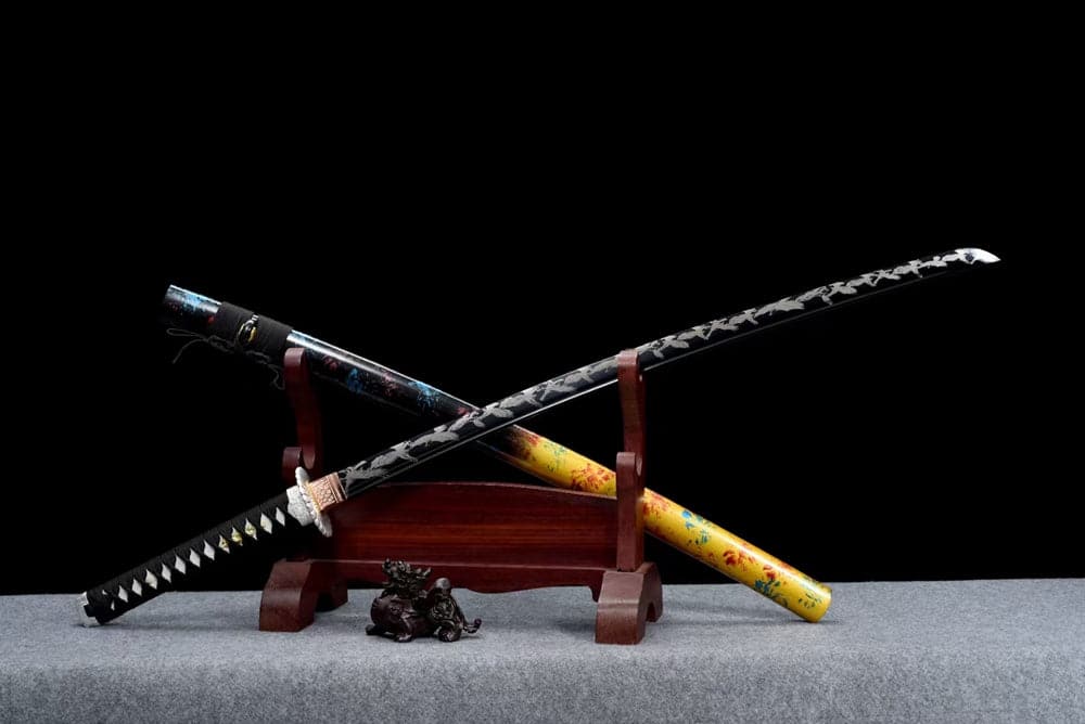 Hand Forged Japanese Samurai Katana Eagle Carbon steel Blackened blade engraving - Tophatter Daily Deals