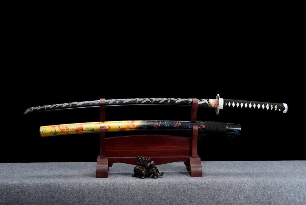 Hand Forged Japanese Samurai Katana Eagle Carbon steel Blackened blade engraving - Tophatter Daily Deals