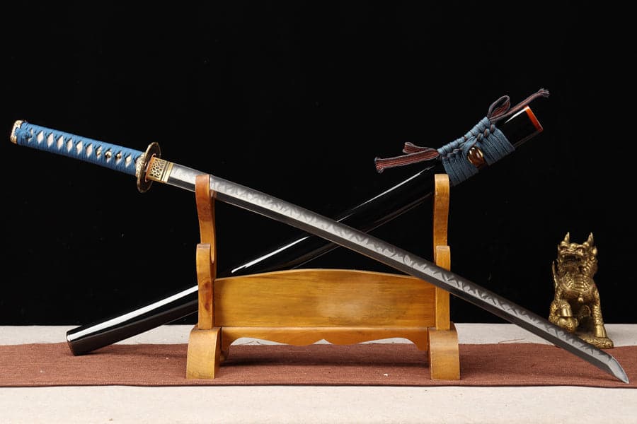 Hand Forged Japanese Samurai Katana Night Hidden T10 Carbon steel Turns the soil to burn blade - Tophatter Daily Deals