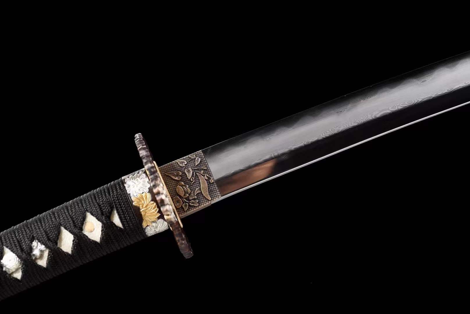 Hand Forged Japanese Samurai Katana Petunia Kobuse Forge Top quality fighting research - Tophatter Daily Deals