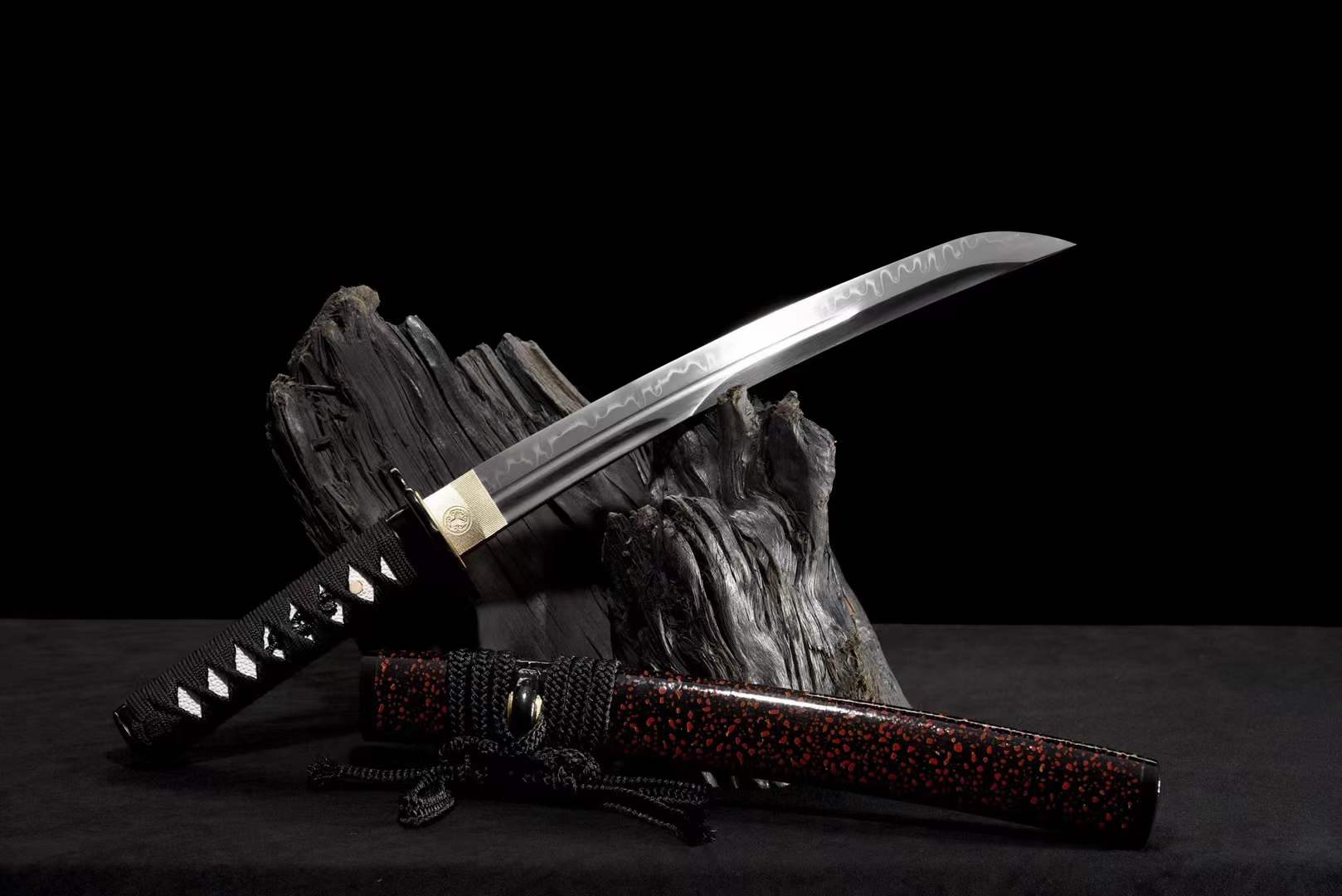 Hand Forged Japanese Tanto Naruto Short Sword T10 Turns the soil to burn blade - Tophatter Daily Deals