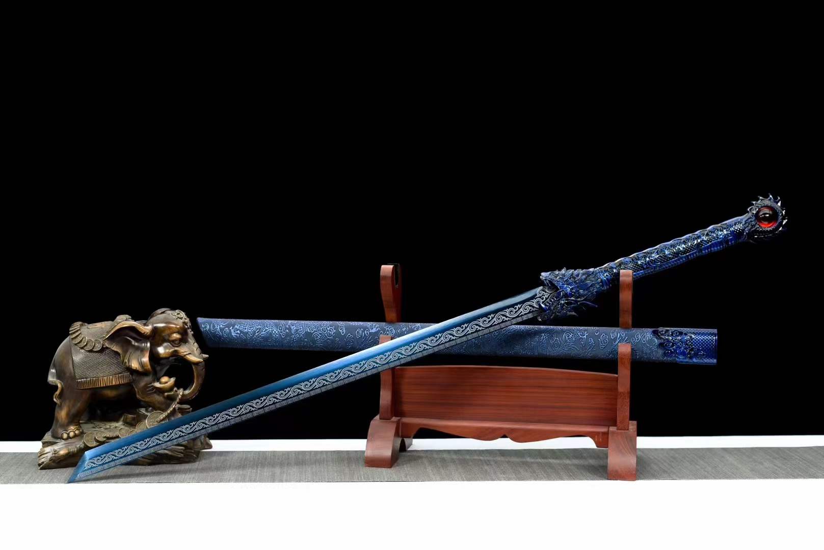 Handmade Blue Flame High Manganese Steel Chinese Sword - Tophatter Daily Deals