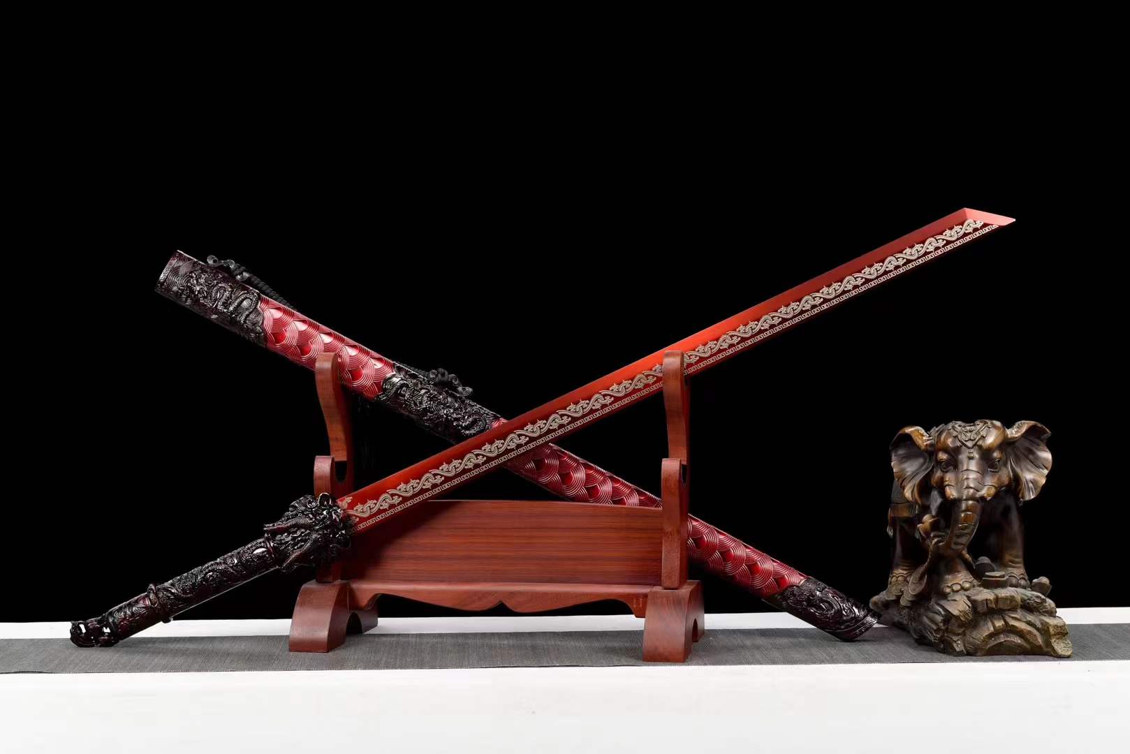 Handmade Dragon King Battle Blade With Exclusive mold opening - Tophatter Daily Deals