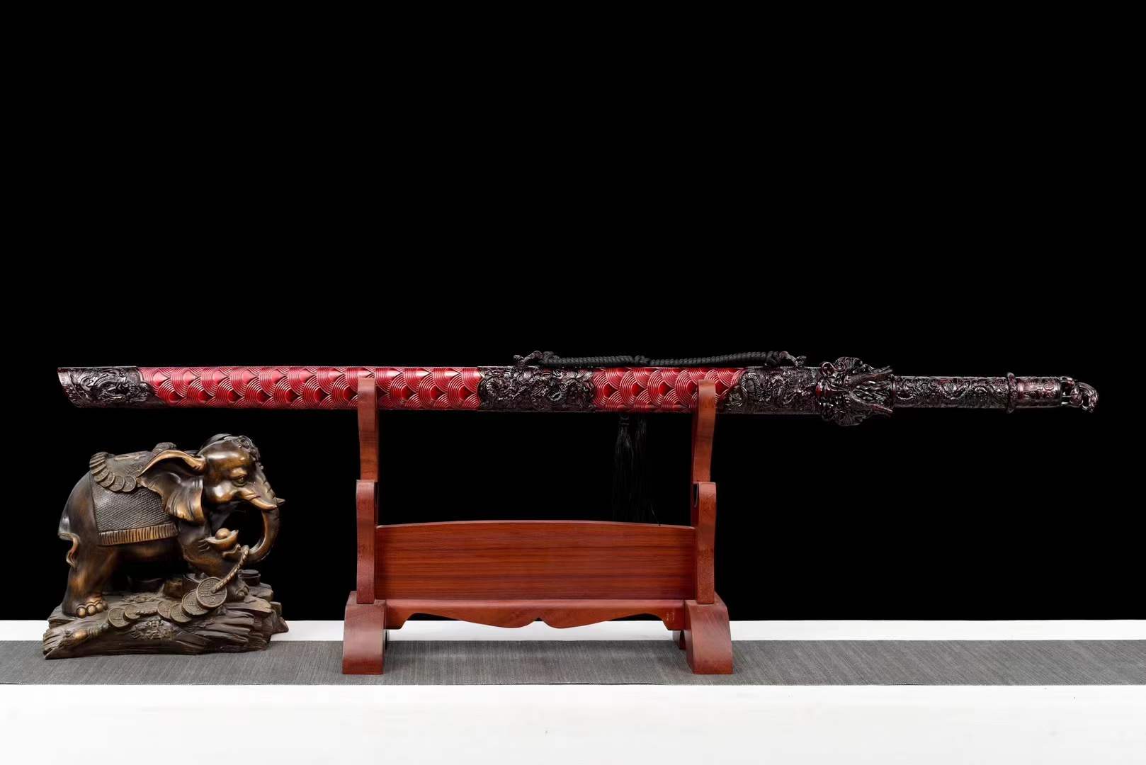 Handmade Dragon King Battle Blade With Exclusive mold opening - Tophatter Daily Deals