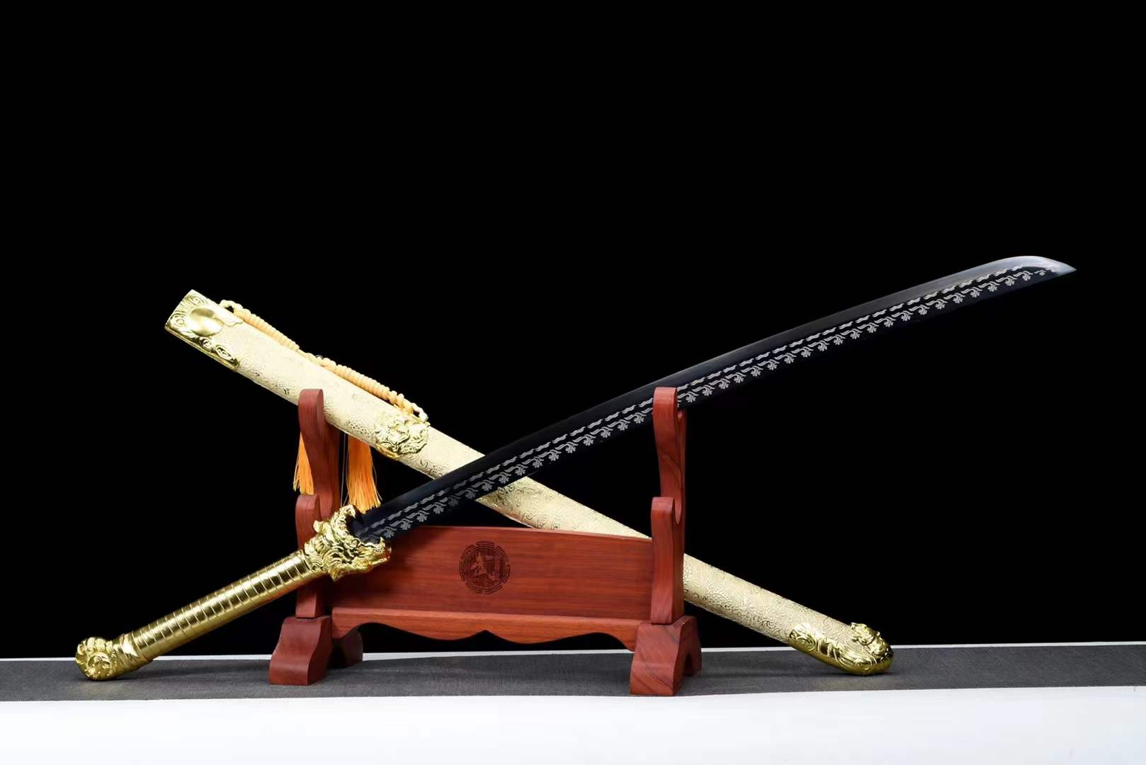Handmade Golden Tiger Chop Chinese Sword With Golden - Tophatter Daily Deals