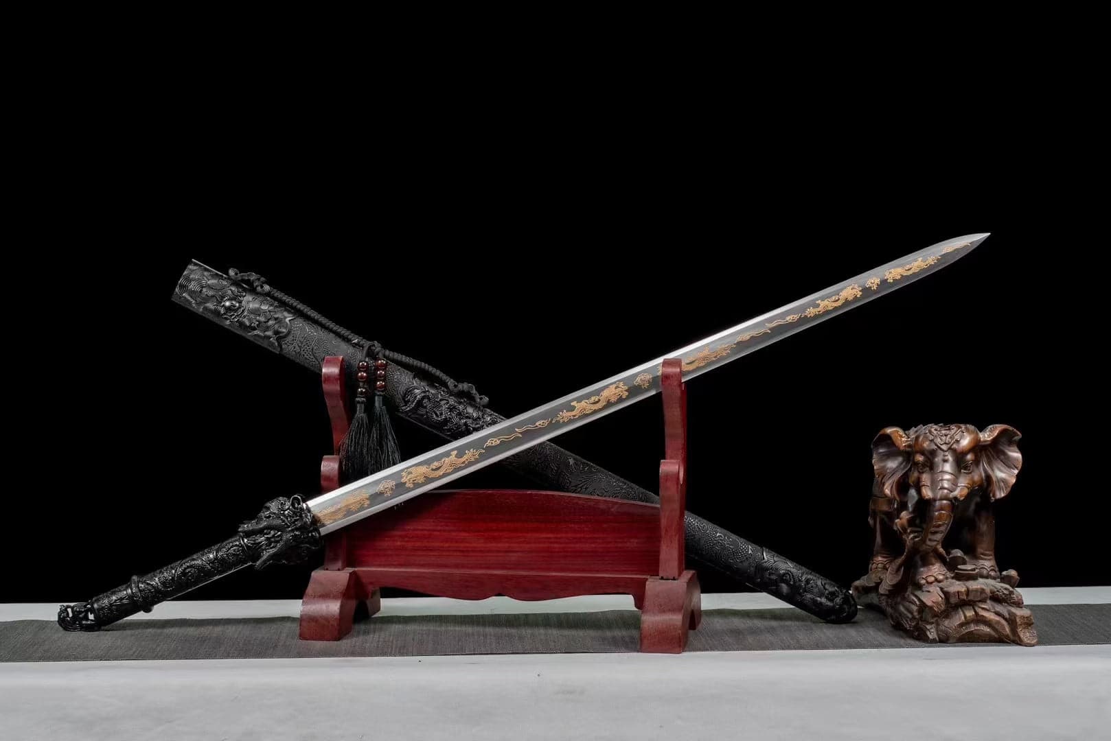 Handmade Manganese Steel Dragon King Chinese Sword - Tophatter Daily Deals