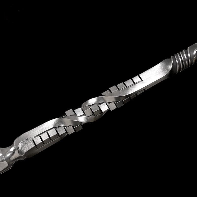 Handmade Three-edged Pattern Steel One-piece forging - Tophatter Daily Deals
