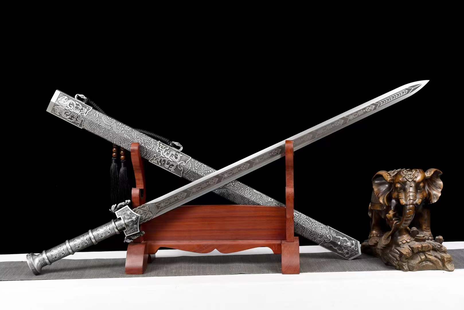 Handmade Tianchu Han Jian With One-piece forging - Tophatter Daily Deals