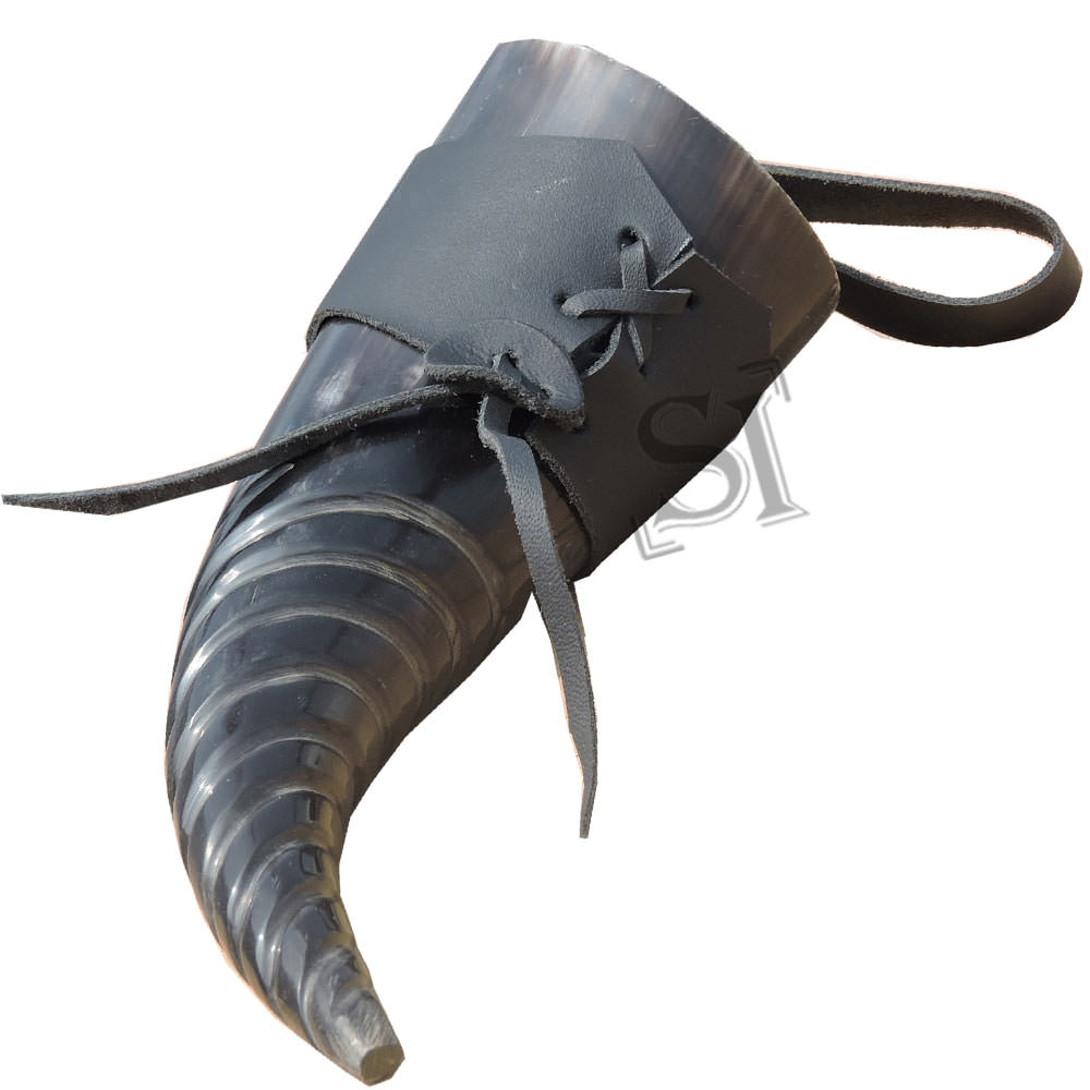 Medieval Drinking Horn with Leather Holster - Tophatter's Guns'N'Weapons Store Collectible Weapons - Tophatter Daily Deals