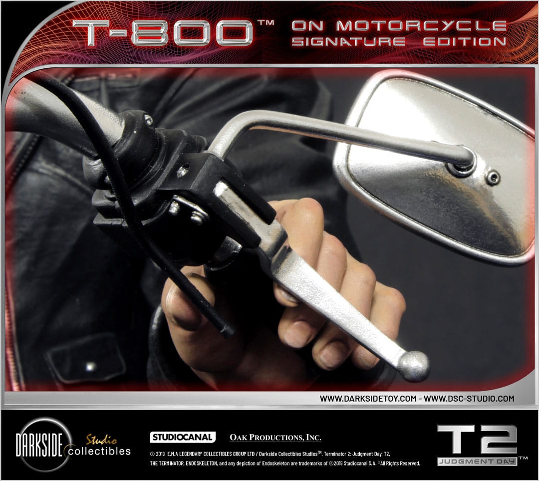 Terminator 2 - T-800 on Motorcycle Limited Signature Edition - COA Signed By Arnold Schwarzenegger! Model Motorcycle - Tophatter Daily Deals