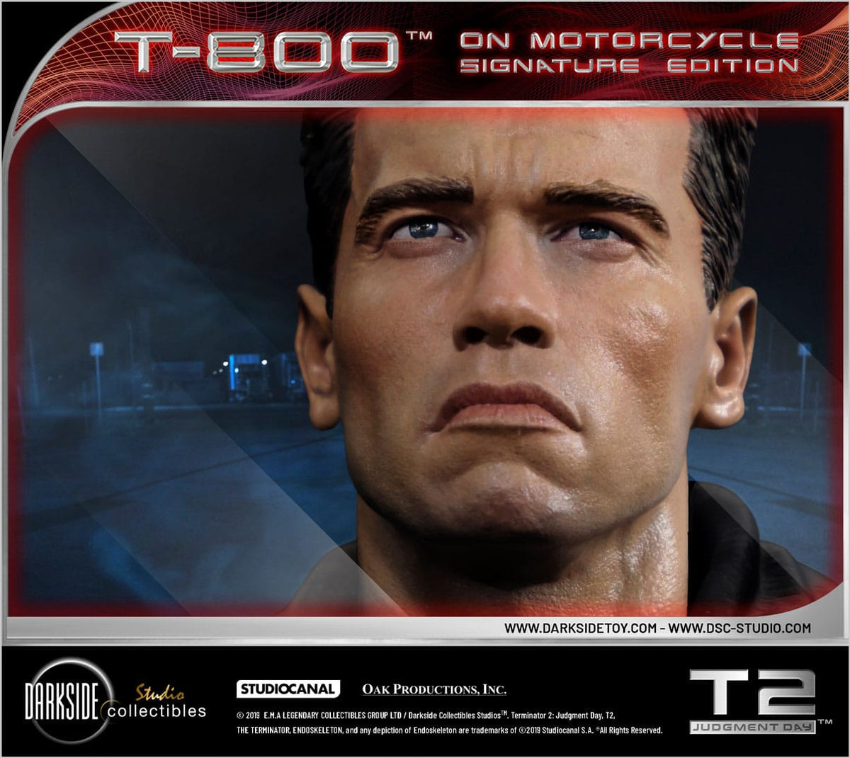 Terminator 2 - T-800 on Motorcycle Limited Signature Edition - COA Signed By Arnold Schwarzenegger! Model Motorcycle - Tophatter Daily Deals