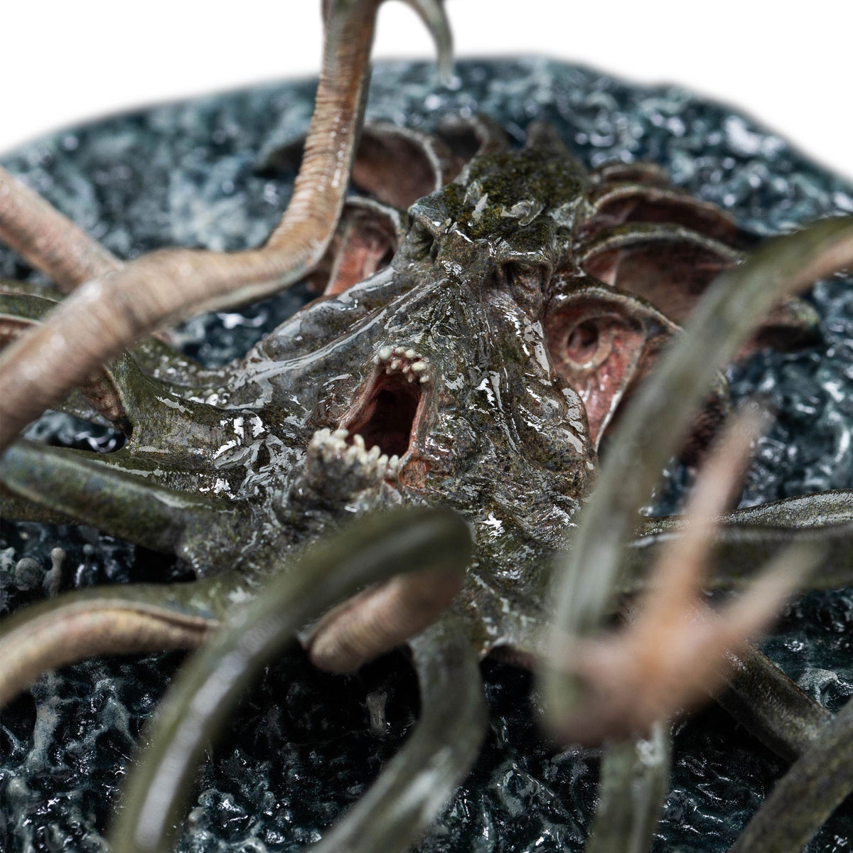 Lord Of The Rings - Watcher In The Water Mini Statue Collectible Figurine - Tophatter Daily Deals