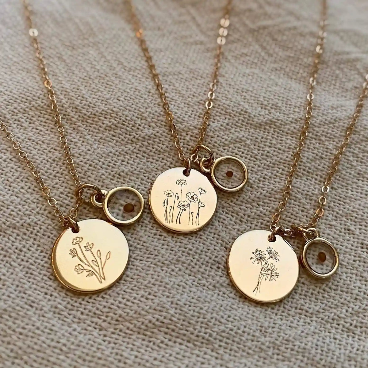 Poppy Necklace with Mustard Seed Necklaces - Tophatter Daily Deals