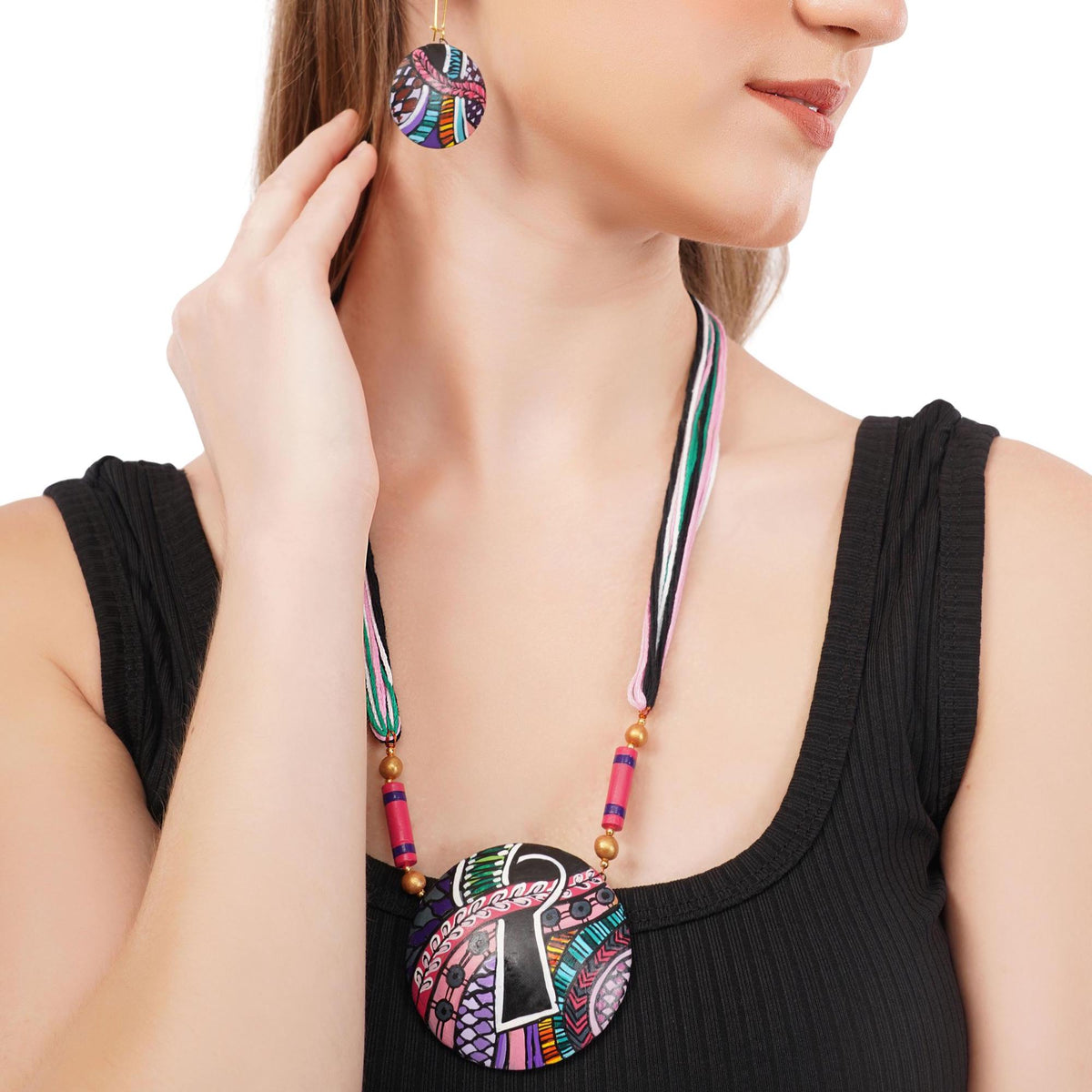Beachy Boho Clay Necklace & Earrings Set Necklaces - Tophatter Daily Deals