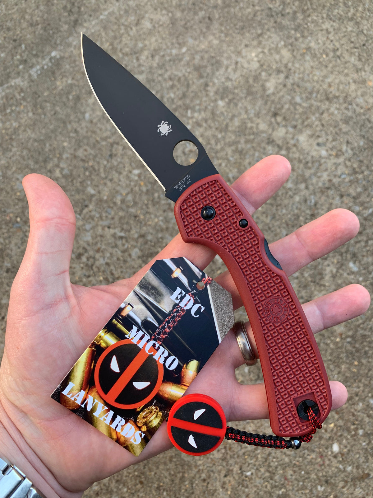 Spyderco Goddard & EDC Micro Lanyards Deadpool Bundle - St. Nick's Knives Exclusive Knives - Tophatter Daily Deals