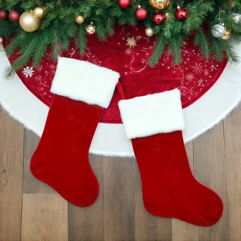 Classic Christmas Stockings Polyester Velvet Tube Socks (4pc) Christmas - Tophatter Daily Deals