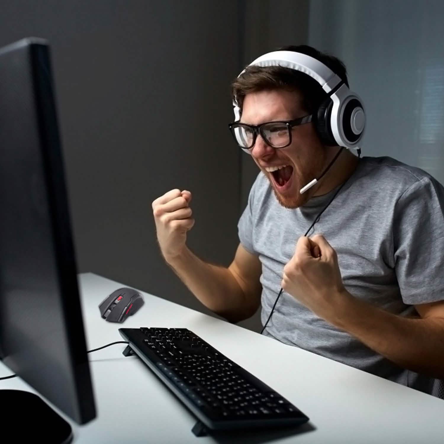 iMountek 2.4G Wireless Gaming Mouse Computer Accessories - Tophatter Daily Deals