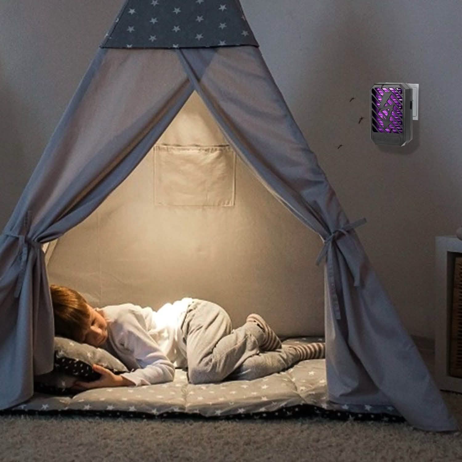 Indoor Plug In Bug Electric Zapper Pest Control - Tophatter Daily Deals