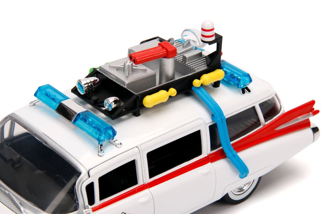 Ghostbusters - 1:24 Ecto-1 Die-Cast Collectible Collectible Merchandise - Tophatter Daily Deals