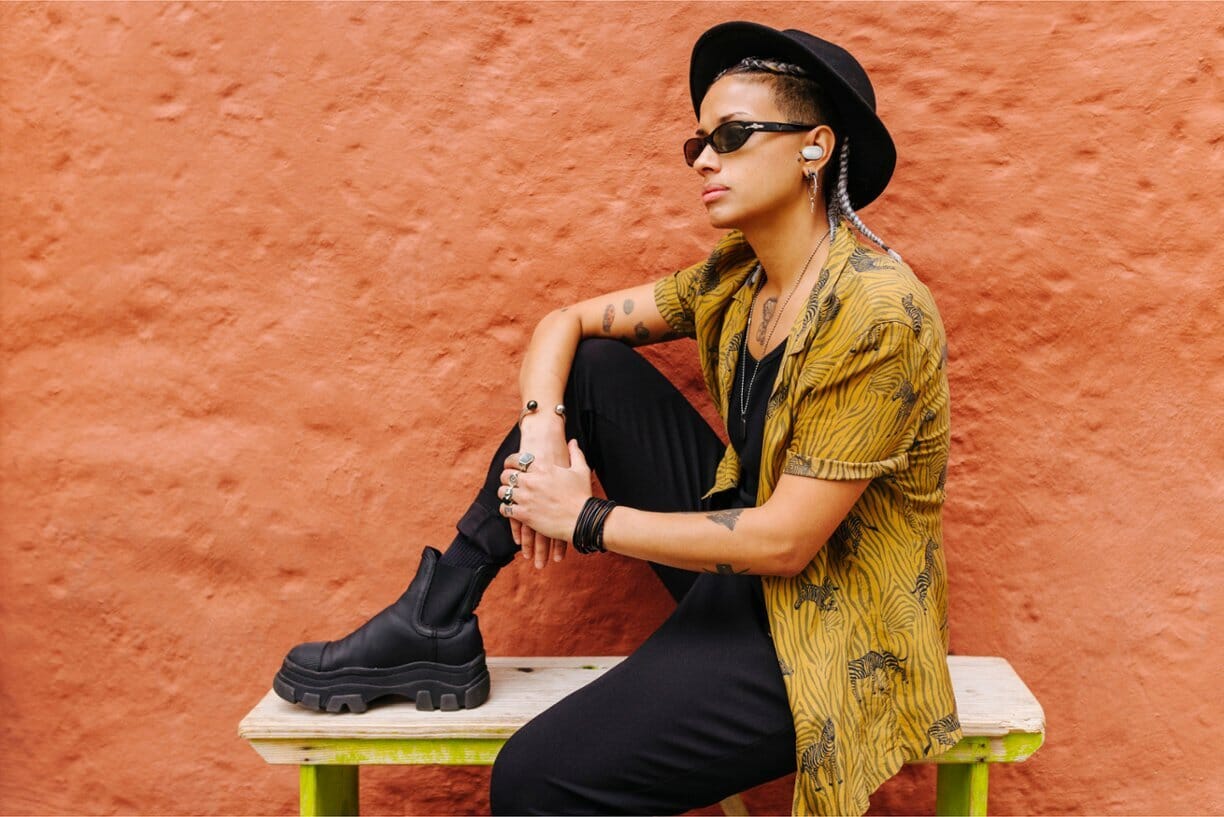 JBL Tune Buds True Wireless Zero Noise Cancelling Pure Bass Earbuds In-Ear Headphones - Tophatter Daily Deals