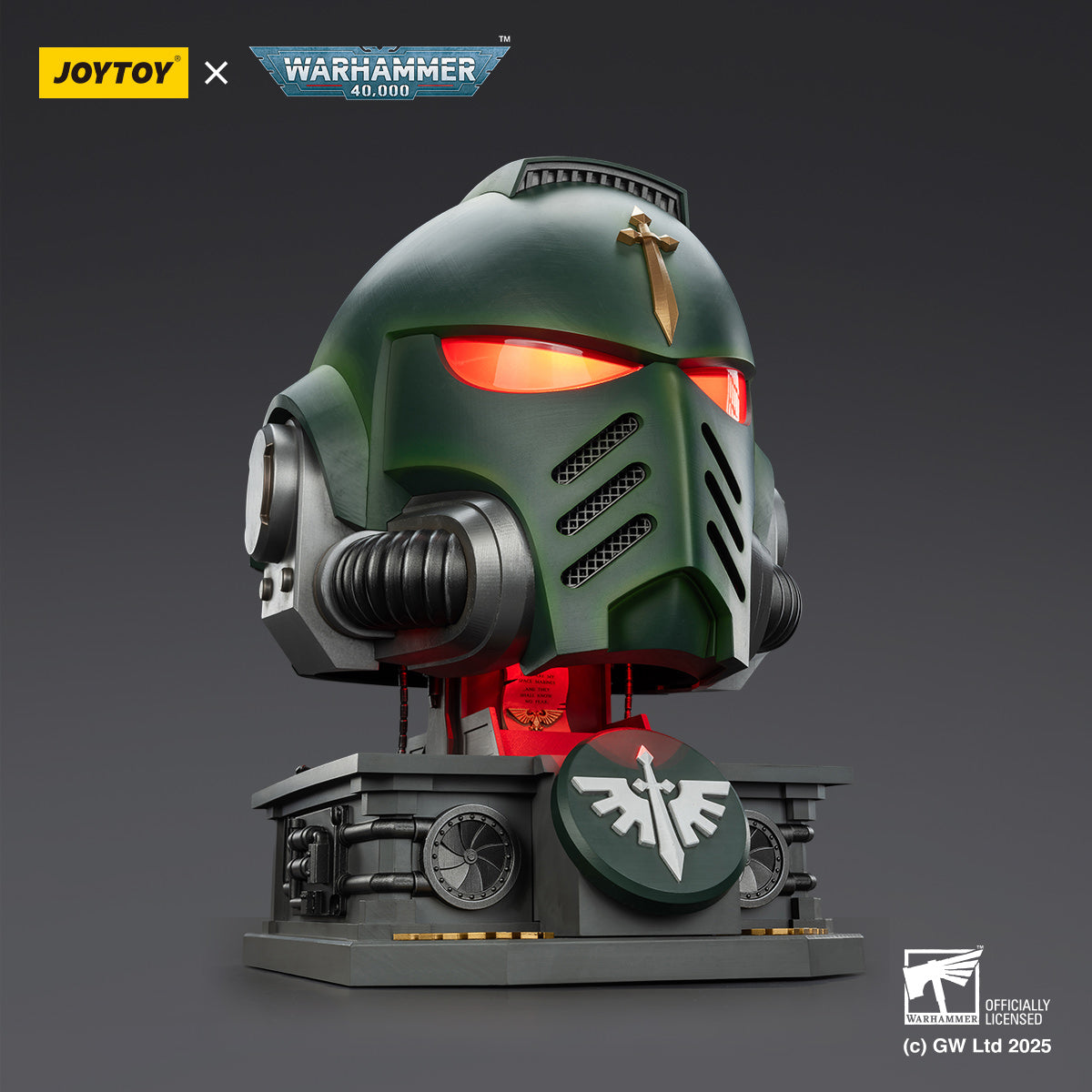 Warhammer 40,000 – Dark Angels Mk X Helmet with Display Stand | JOYTOY Helmet Replica - Tophatter Daily Deals