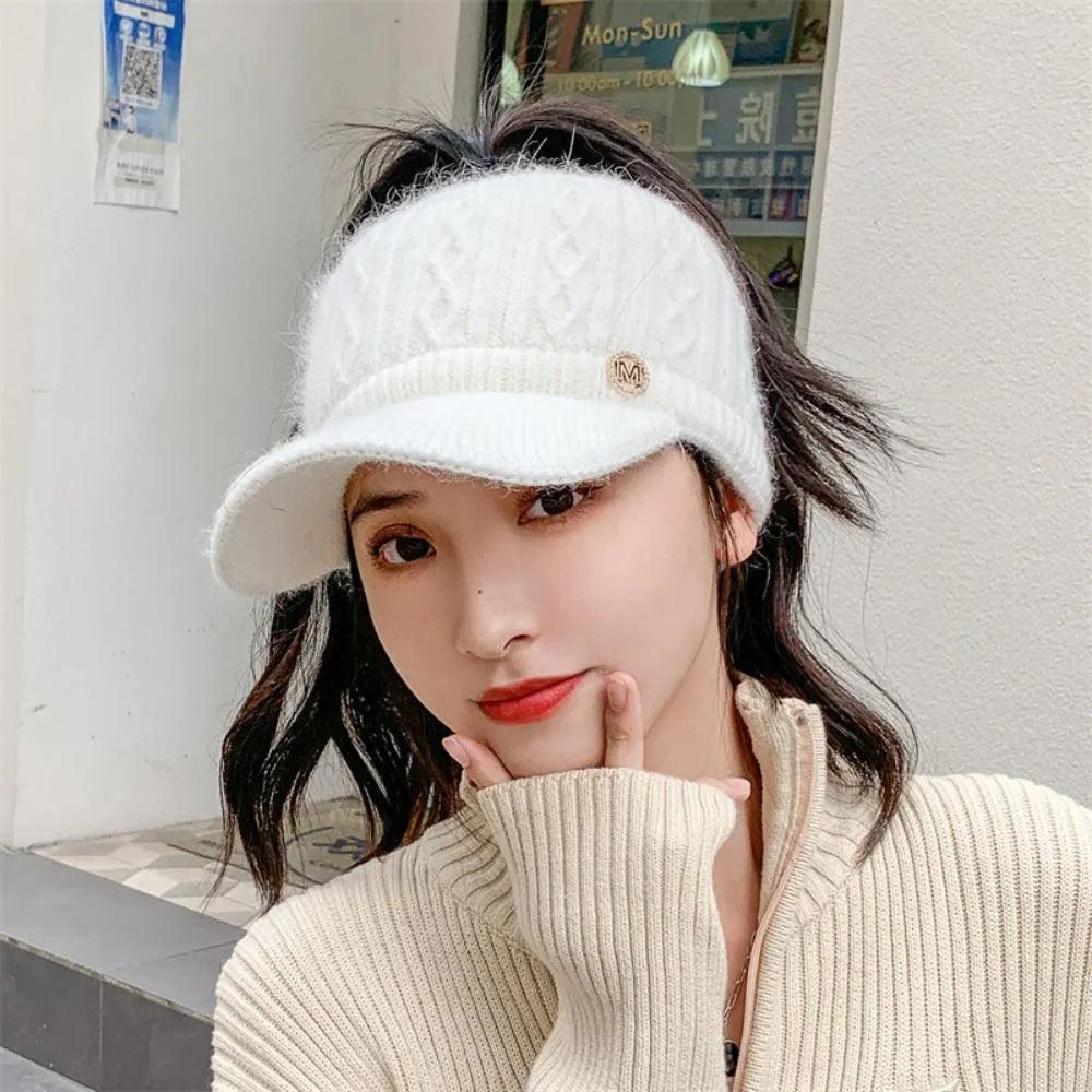 Warm Women's Knitted Baseball Cap - Cable Knit, Winter Wit - Tophatter Daily Deals