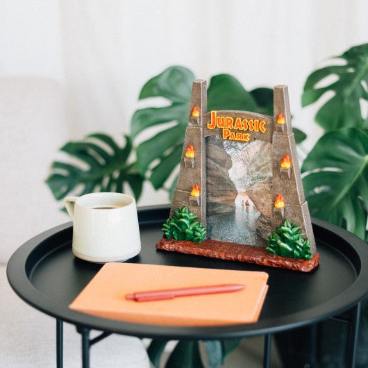 Jurassic Park – Gateway 3D Photo Frame Photo Frame - Tophatter Daily Deals
