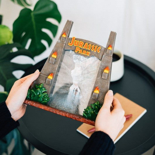 Jurassic Park – Gateway 3D Photo Frame Photo Frame - Tophatter Daily Deals