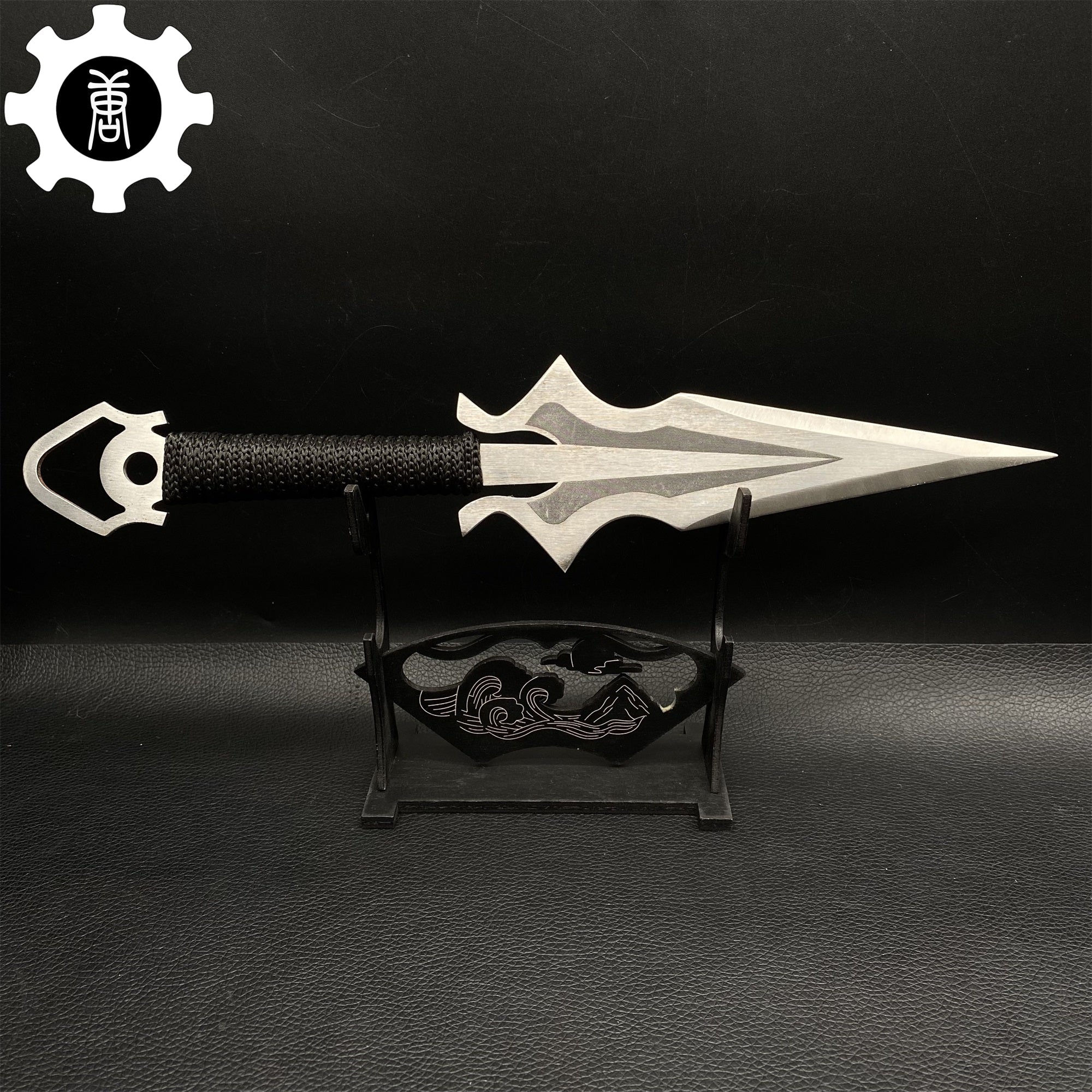 Hand-Forged Steel MK Scorpion Kunai Unboxing Knife Scorpion Kunai & Stand A - Tophatter Daily Deals