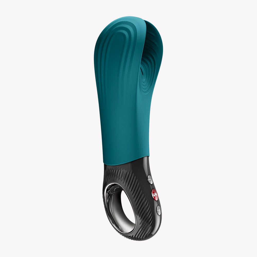 Manta Vibrating Masturbator (Bottle Green) – Powerful Vibrations Masturbator > Sex Toys > Couples Toys - Tophatter Daily Deals