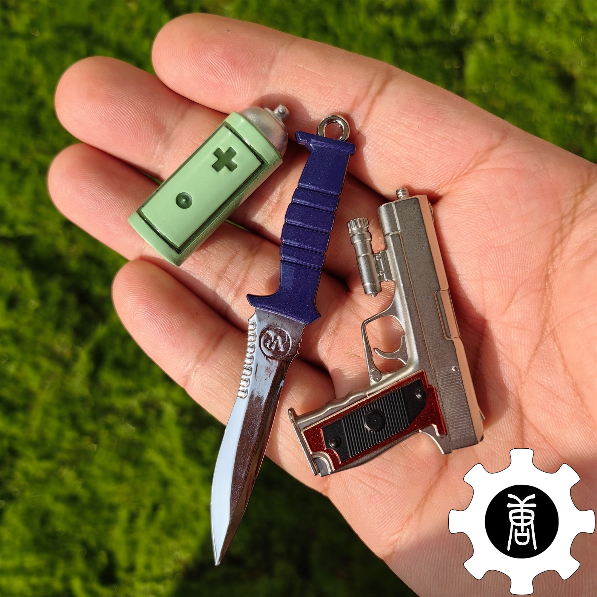 Re4 Weapon Case Leon S Kennedy Metal Mini Weapon Suitcase 11 in 1 - Tophatter Daily Deals