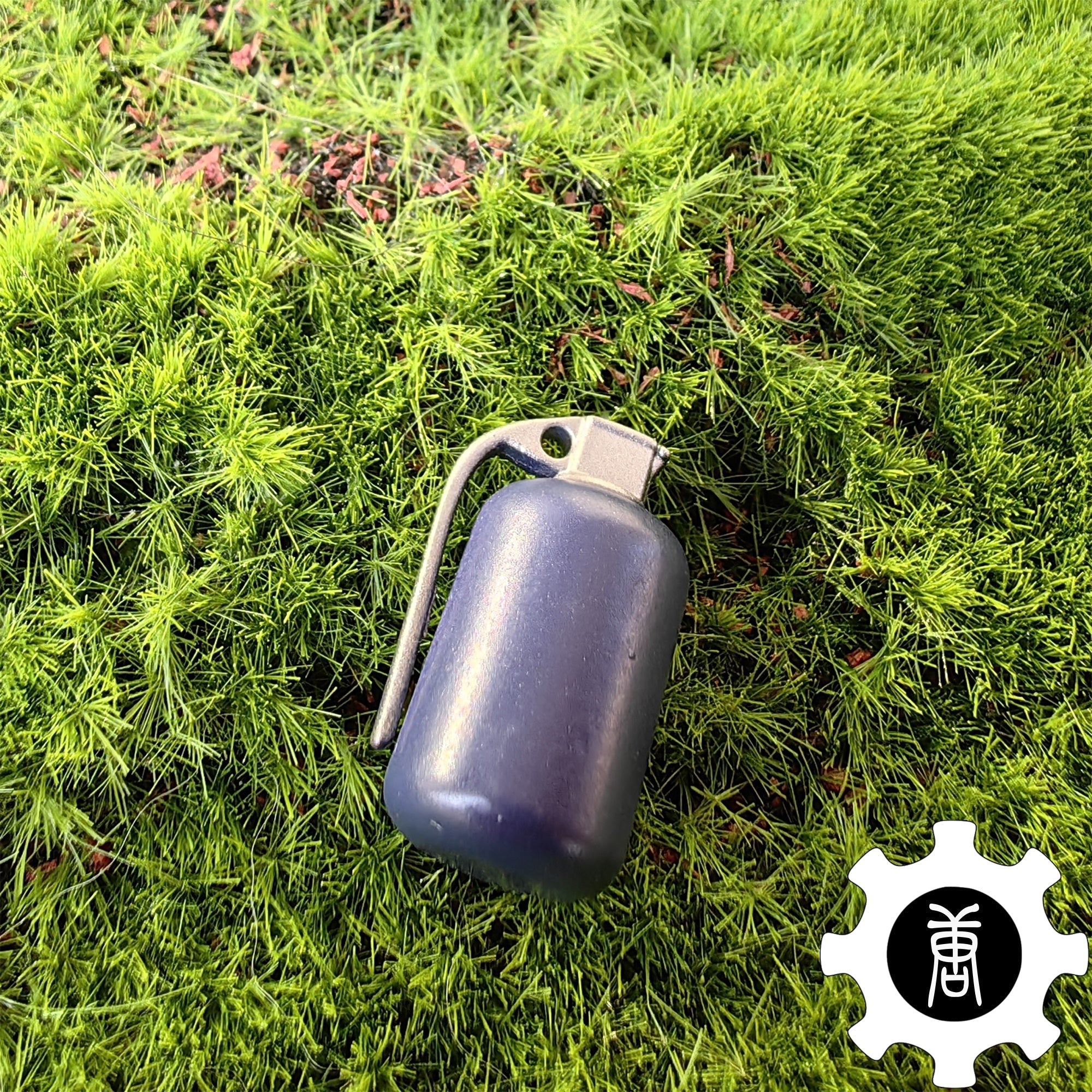 Re4 Weapon Case Leon S Kennedy Metal Mini Weapon USA Only - Tophatter Daily Deals