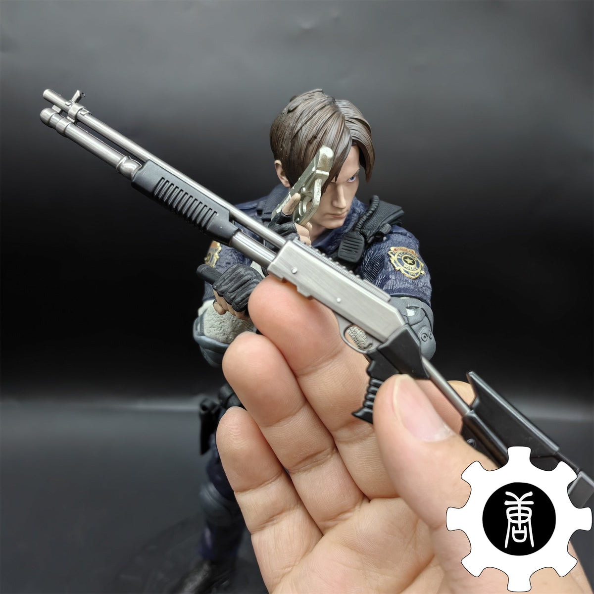 Re4 Weapon Case Leon S Kennedy Metal Mini Weapon USA Only - Tophatter Daily Deals