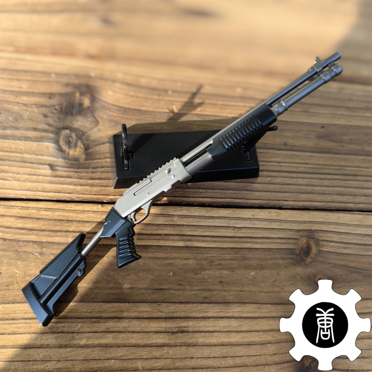 Re4 Weapon Case Leon S Kennedy Metal Mini Weapon USA Only - Tophatter Daily Deals