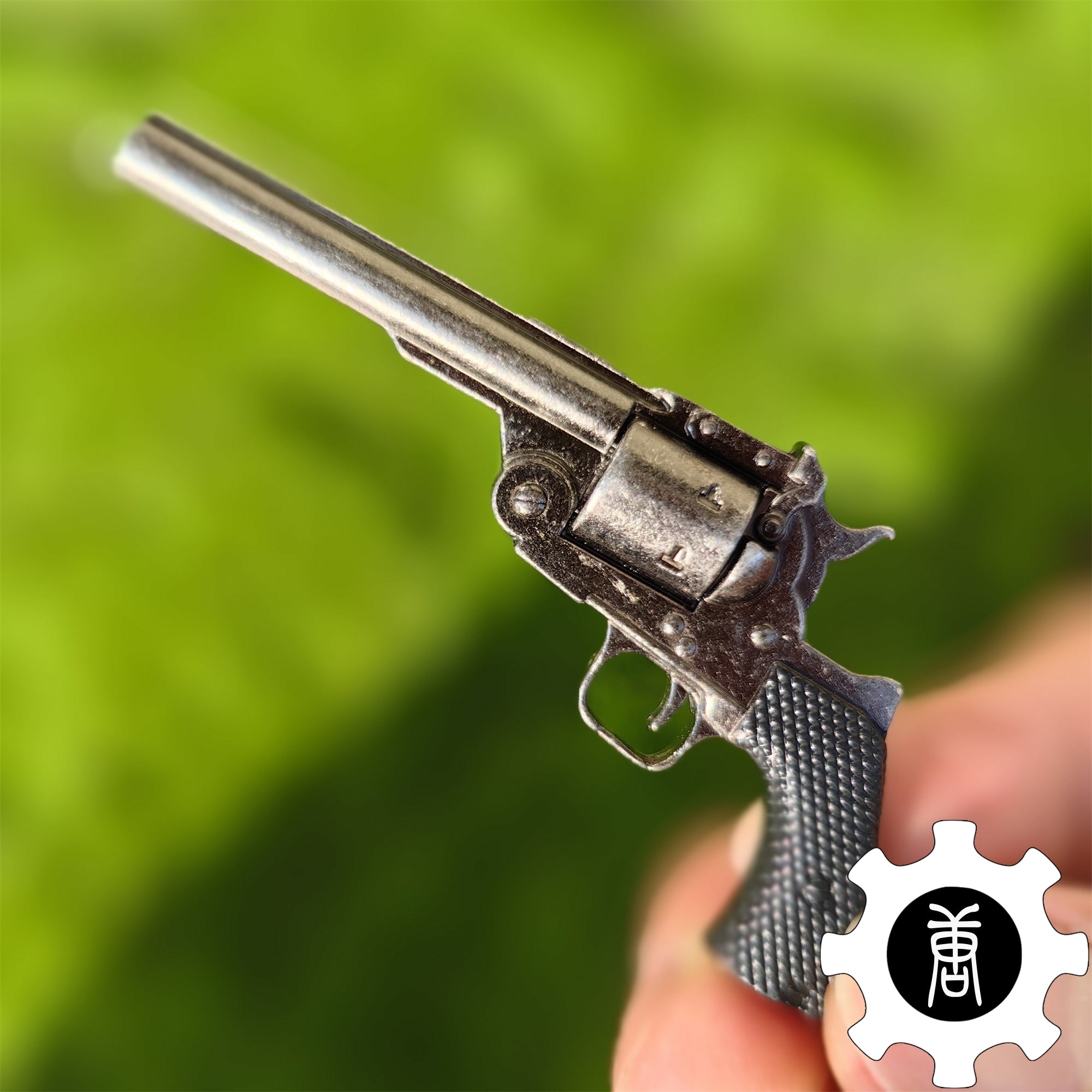 Re4 Weapon Case Leon S Kennedy Metal Mini Weapon USA Only - Tophatter Daily Deals