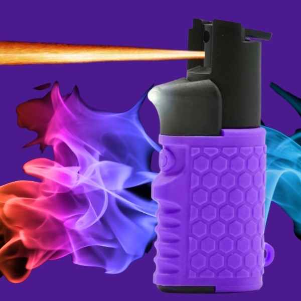 Light 'Em Up Pepper Spray and Flashlight Combo Keyring Pepper Spray - Tophatter Daily Deals