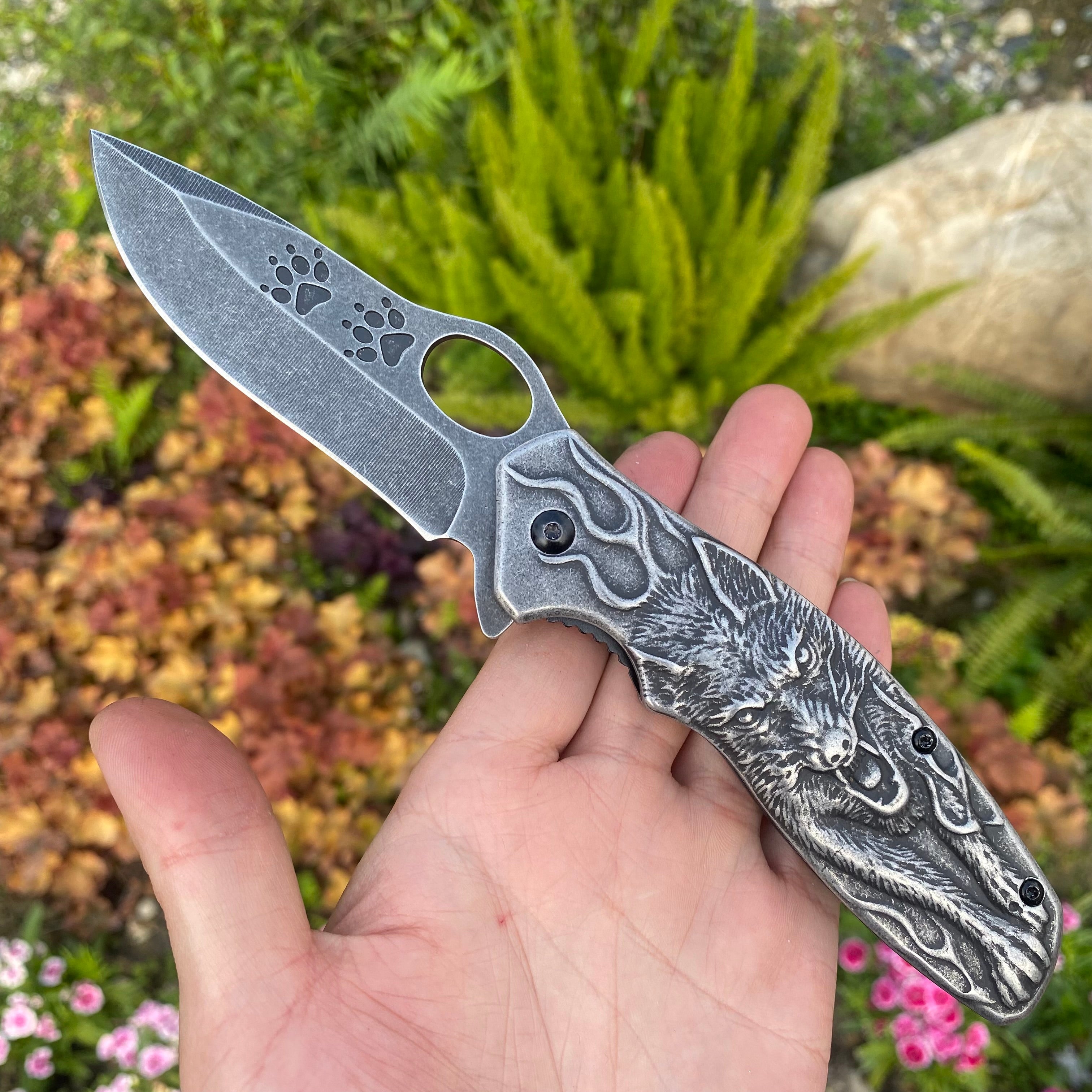 Lone Wolf Pocket Folding Knife - Tophatter Daily Deals