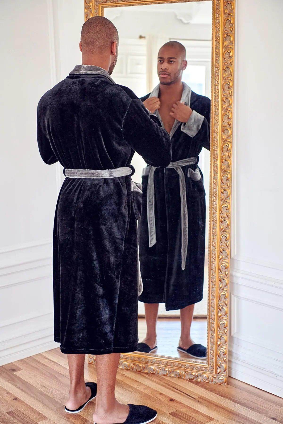 Cozy Mens Plush Robes – Built for Comfort, Designed to Last Everything Else - Tophatter Daily Deals