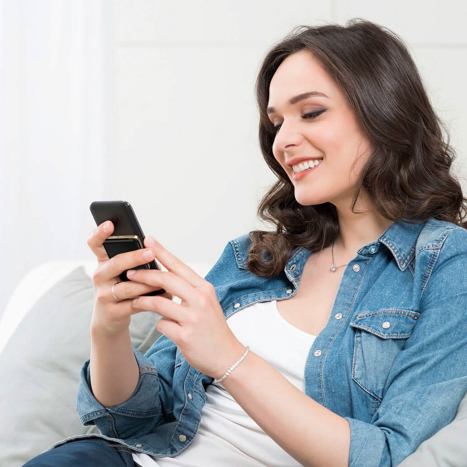 Magnetic Wireless Power Bank 10000mAh Magnetic Portable Charger Magsafe Mobile Accessories - Tophatter Daily Deals