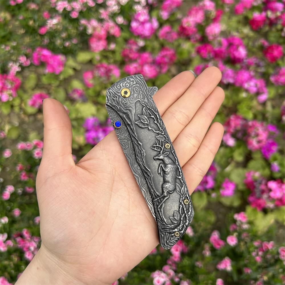 3D Sculpture Reindeer Folding Knife - Tophatter Daily Deals