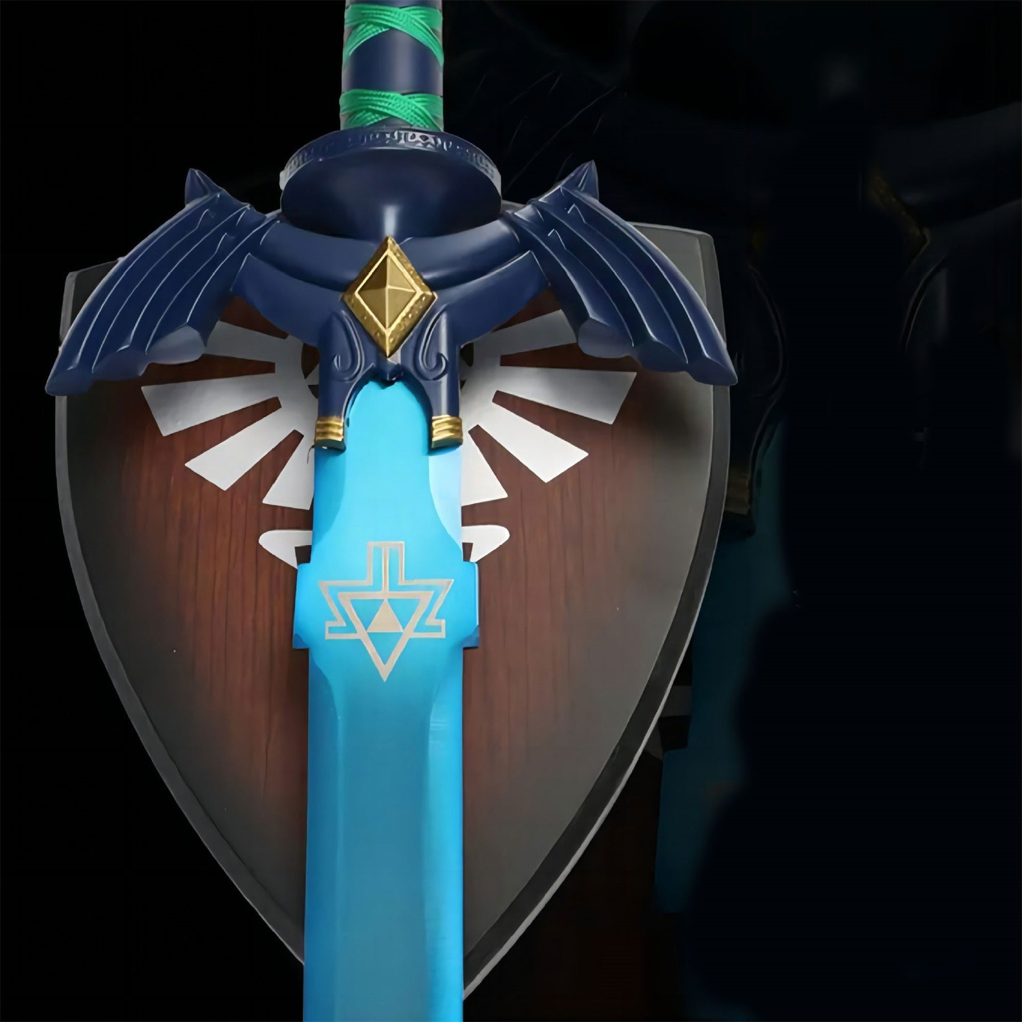 Link Master Sword Blue Blade Metal Replica Cosplay Prop - Tophatter Daily Deals