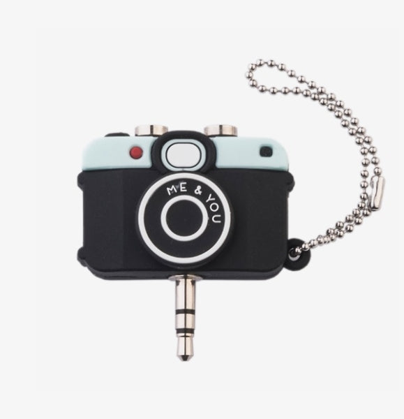 Me & You Audio Splitter - CAMERA Mobile accesories - Tophatter Daily Deals