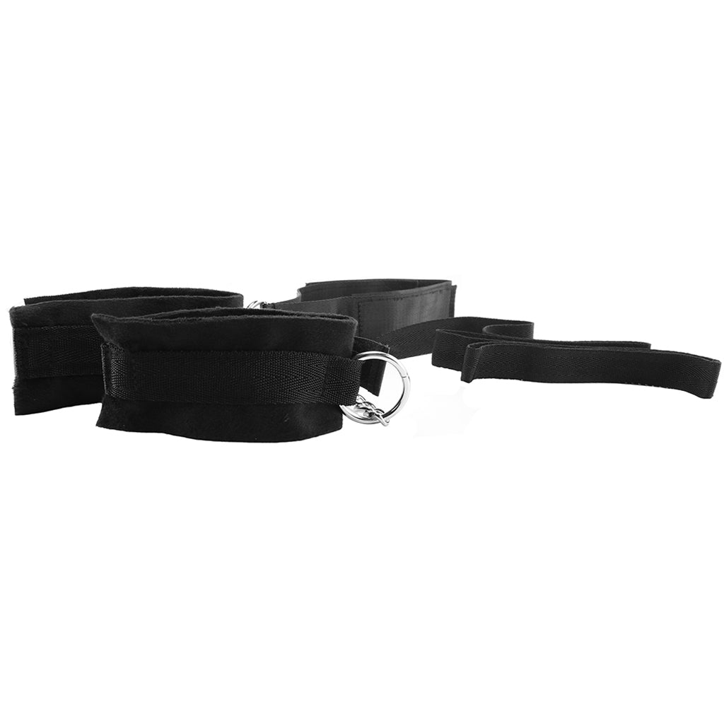 Collar Cuffs and Leash Set Bondage and Fetish > Leashes and Collars - Tophatter Daily Deals