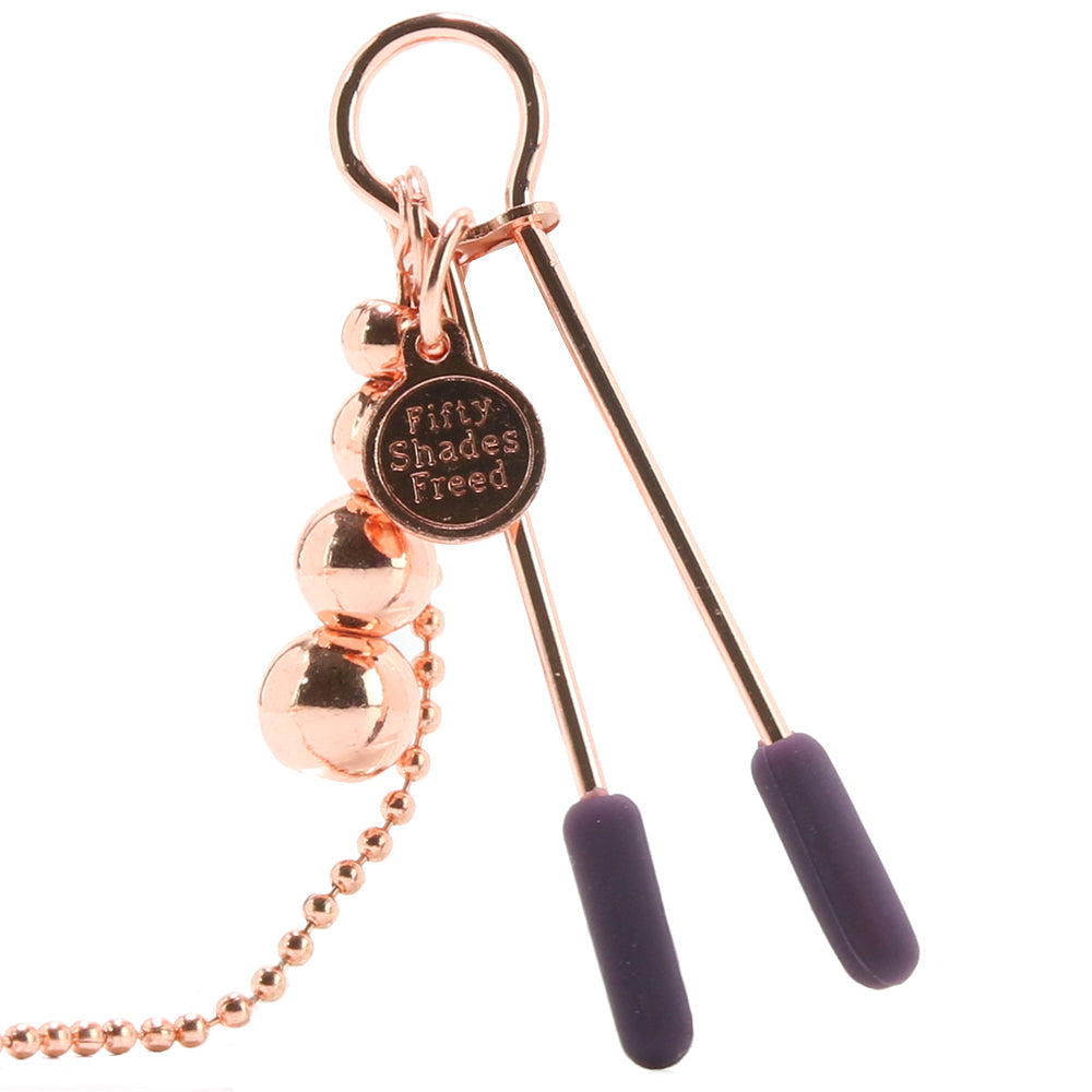 All Sensation Nipple & Clitoral Chain Bondage and Fetish > Nipple Stimulators & Clamps - Tophatter Daily Deals