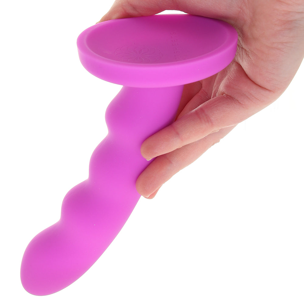 Nautia 8 Inch G-Spot Dildo - Tophatter's Adult Sex Toys Online Dildo Sex Toys > G-Spot Dildos - Tophatter Daily Deals