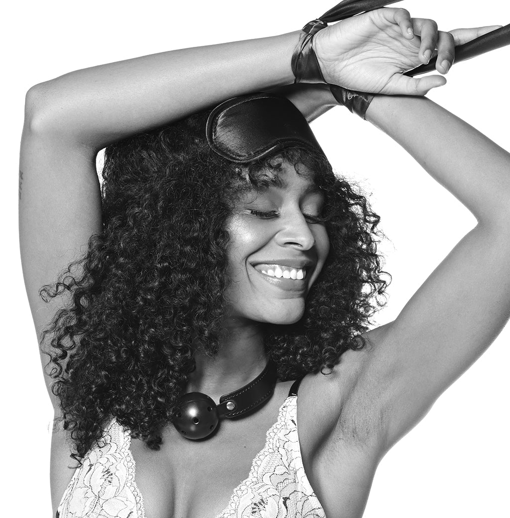 Sex & Mischief Shadow Secrets Kit Bondage and Fetish > Starter BDSM Kits - Tophatter Daily Deals