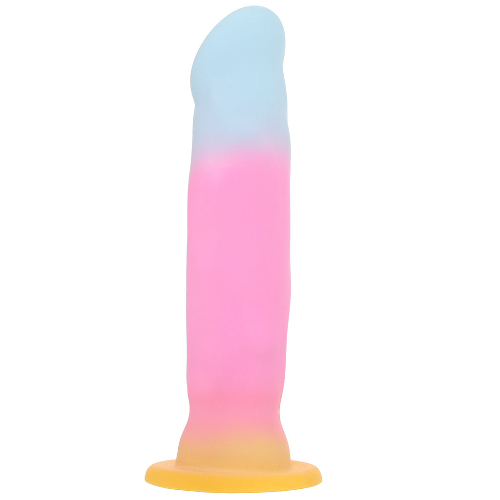 Avant Golden Dawn 6.5 Inch Dildo - Tophatter's Adult Sex Toys Online Dildo Sex Toys > G-Spot Dildos - Tophatter Daily Deals